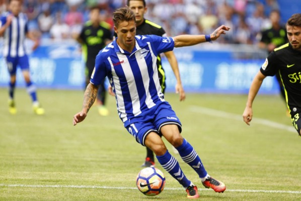 Kiko Femenía ficha por el VCF