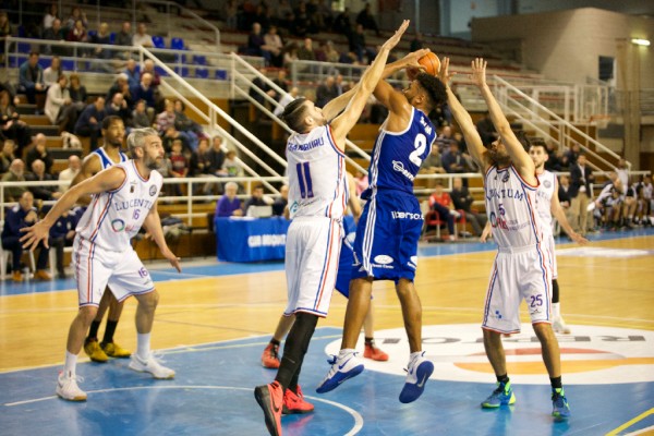 El HLA Lucentum gana en Tarragona y disputará la final de la Copa de LEB Plata