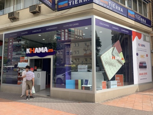 La yeclana Khama abre en Murcia su tienda piloto con la idea de llevar el modelo por toda España