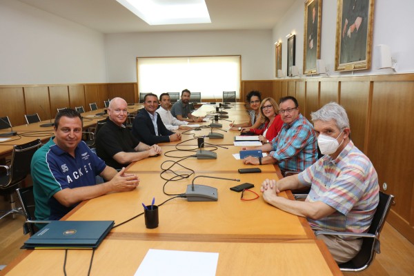 La UA y La Nucía crean la Cátedra Camilo Cano de Cultura del Deporte y Deporte para la Cultura