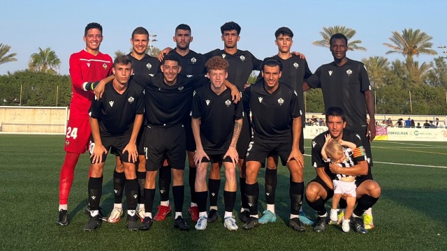 El Castellón se estrena en pretemporada con victoria ante el San Pedro (0-2)