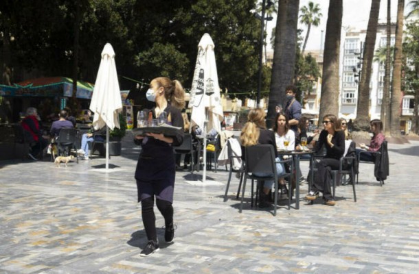 Los sindicatos se desesperan por el convenio de la hostelería: abogan por la mediación como 
