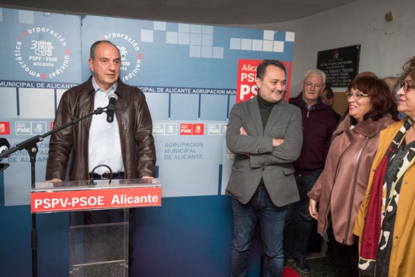 El PSOE de Alicante se reorganiza con Millana al mando: ¿a convivir con Sanguino hasta elecciones?
