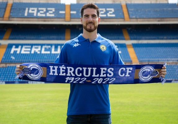 Carlos Abad: 
