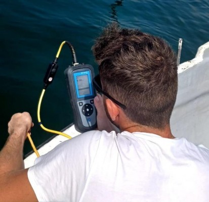 El Mar Menor sigue con valores de oxígeno por los 5,6 mg/l 