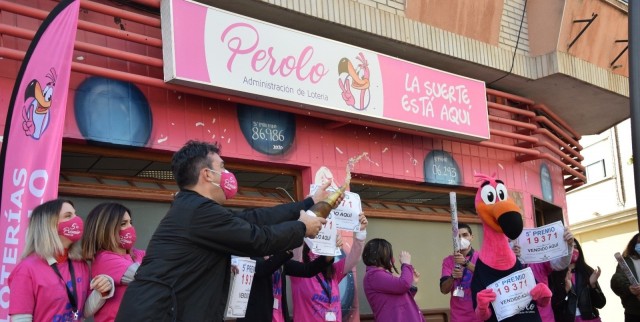 La eterna reinvención de la administración de loterías Perolo de San Pedro