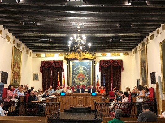 Todos los grupos de Elche piden al Gobierno la conexión del parque empresarial con la A-70