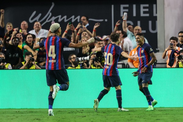 Raphinha decide un Clásico intenso en Las Vegas