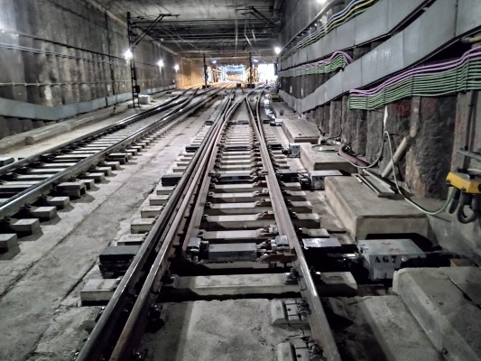 Adif inicia una nueva fase para completar el ancho estándar en el tramo València-Castelló 
