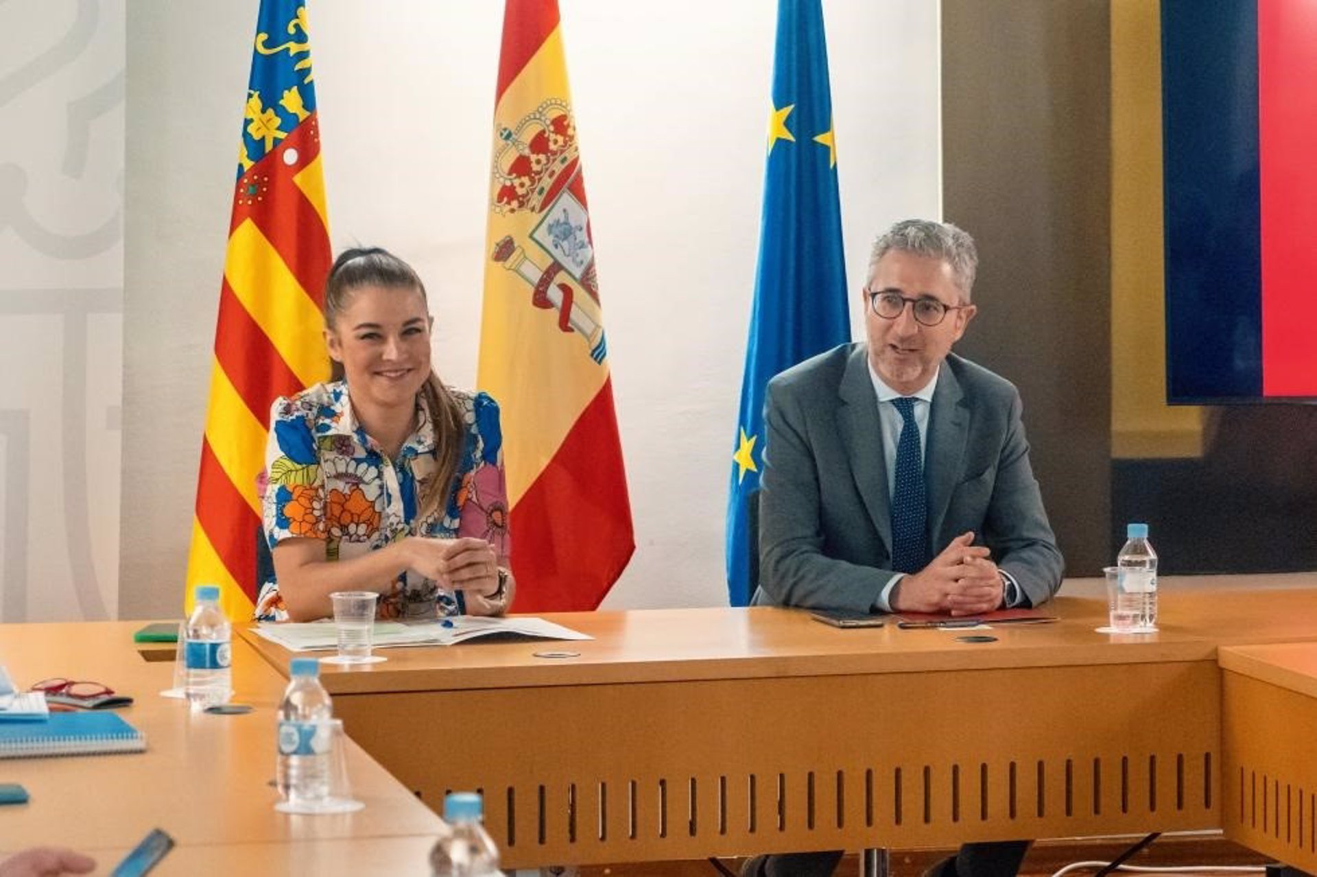 La consellera de Agricultura, Desarrollo Rural, Emergencia Climática y Transición Ecológica, Mireia Mollà, y el conseller de Hacienda y Modelo Económico, Arcadi España. Foto: GVA - 