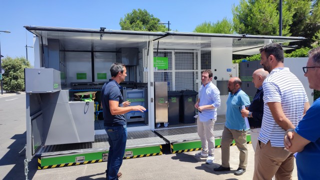Castelló ampliarà horaris i rutes dels ecoparcs mòbils a partir de septembre
