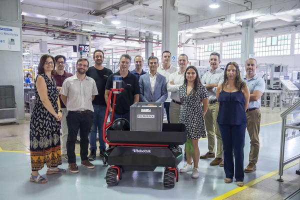 El 5G permite desarrollar un robot automatizado que agiliza las rutinas de trabajo en las fábricas