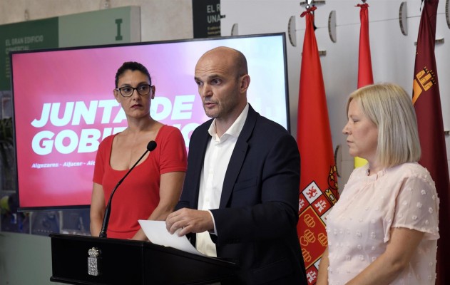 Murcia ya tiene Presupuestos para 2022: 450 millones en total y casi 1.000 euros de inversión por habitante