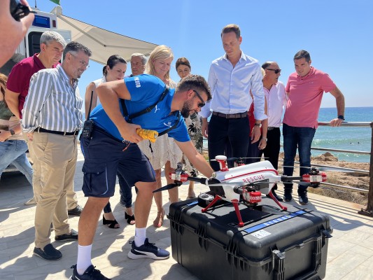 Orihuela, Guardamar y otros seis municipios de Alicante tendrán un dron para evitar ahogamientos