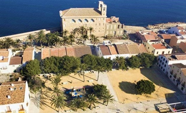 El instituto Gil-Albert crea las primeras residencias de artes escénicas en Tabarca