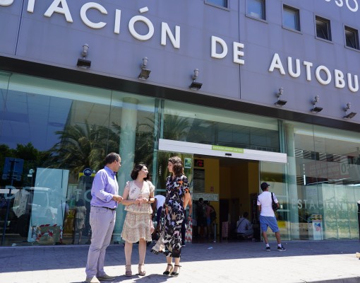 El Consell y el Puerto pactan prorrogar el uso de la estación de autobuses de Alicante por cuatro años