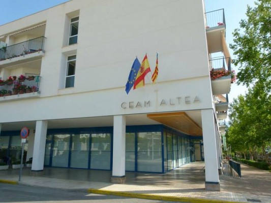 Altea adjudica a una UTE la gestión del Centro Integral de Mayores