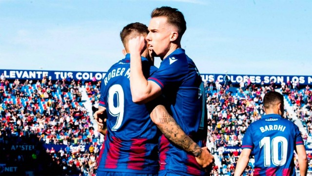 El Elche anuncia el fichaje de Carlos Clerc