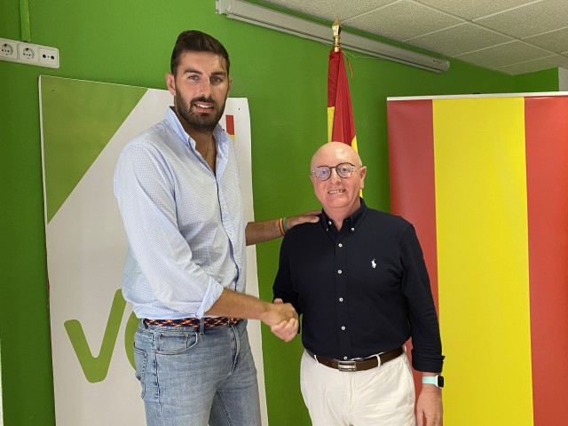 Vox ficha a Diego Salinas, el histórico jefe de Cajamurcia en la zona de Cartagena