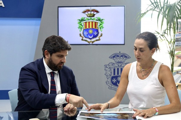 No hay paz para López Miras: el reto de encajar el puzle de Patricia