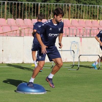 El UCAM CF contará un año más con Mario Abenza ahora en la Segunda RFEF