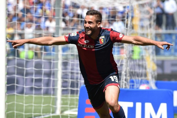 El Nápoles hace oficial el fichaje del delantero Leonardo Pavoletti
