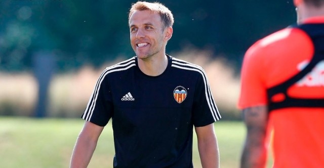 Phil Neville, otro hombre de Lim en Valencia 
