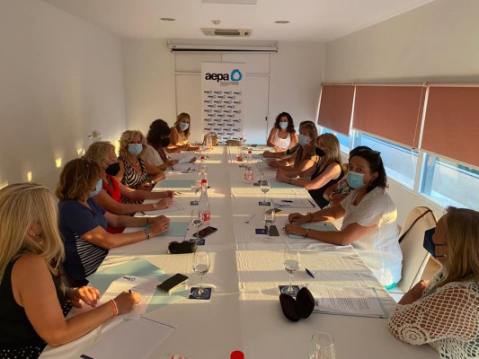 AEPA refuerza su junta directiva ante el aumento de asociadas y su expansión en la provincia