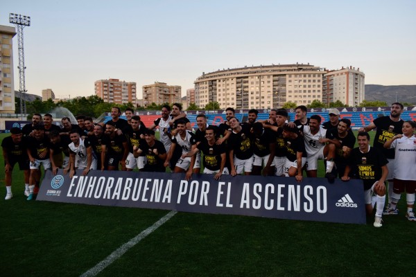 La AFE acusa al Eldense de vulnerar el derecho al trabajo de Eliseo, Fabrizio, Redru, Damiá y Paco 
