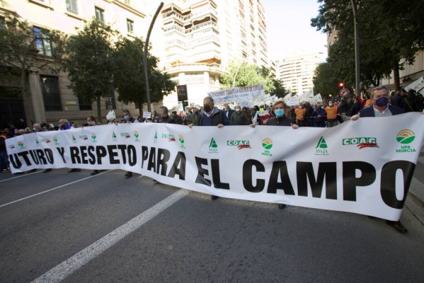 Los agricultores de la Región suspenden las movilizaciones debido a las 