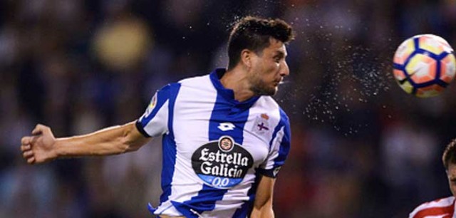 El Elche mantiene confianza en la llegada de Borja Valle y ultima la salida de Lolo
