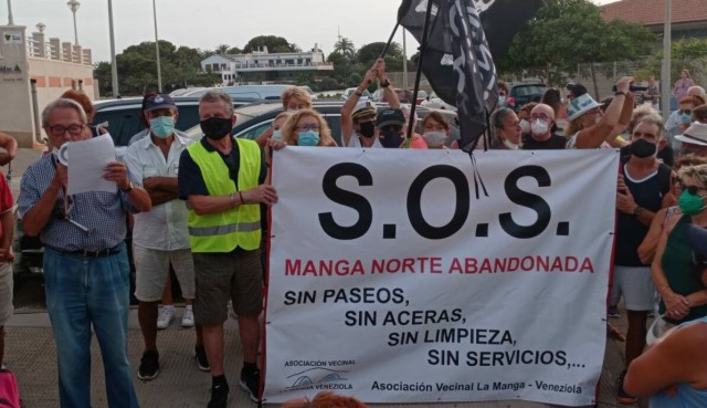 Los vecinos de La Manga Norte saldrán a protestar el 13 de agosto ante 