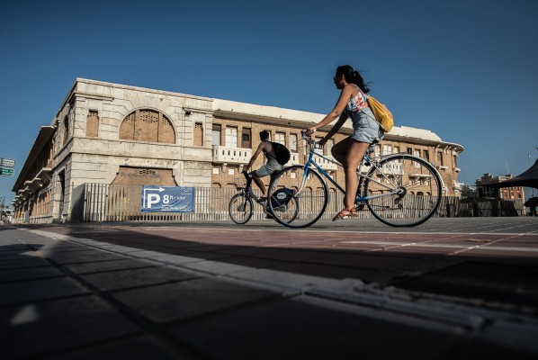 La Generalitat y Nethits proyectan su 'data center' en el edificio Docks de la Marina de València