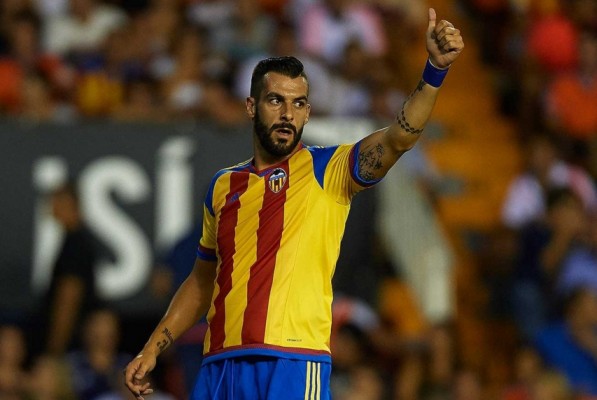 Una cesión para Negredo y en verano una salida 
