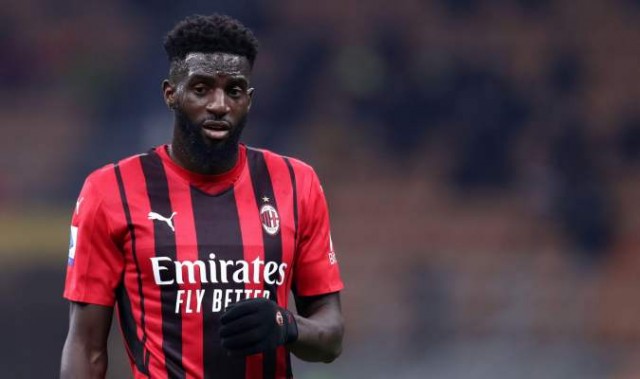 L'Equipe: El Milan estudia romper la cesión de Bakayoko y el Valencia está al acecho