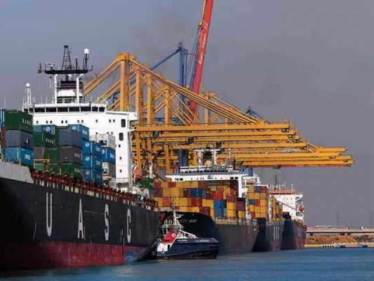 La Comunitat acorta hasta los 2,4 puntos la brecha exportadora respecto al total español