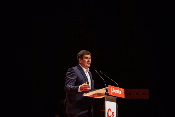 Cs denuncia que el Ayuntamiento no ha creado una comisión de trabajo contra el chabolismo