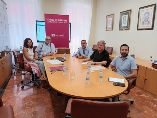El Síndic de Greuges incorpora funcionarios a su RPT por primera vez para acabar con los 'enchufes'
