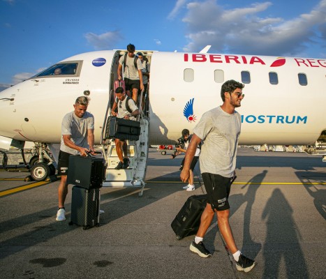 El Valencia de Gattuso pone rumbo a Suiza con Castillejo y seis canteranos
