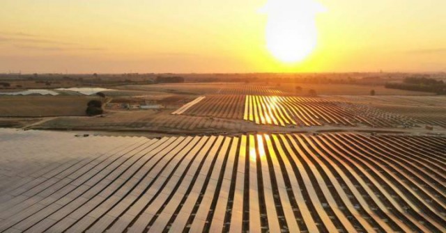 Opdenergy se asegura la demanda suficiente para dar el salto al parqué