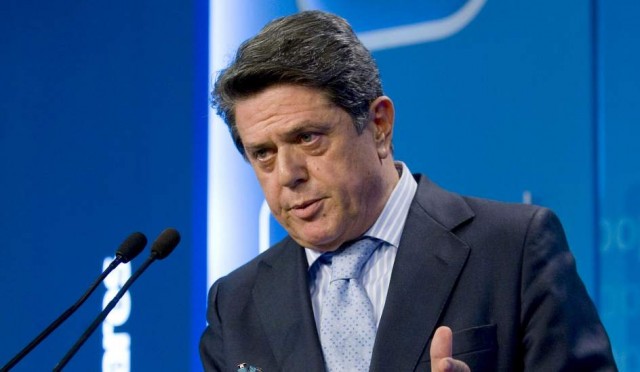 El Gobierno relevará próximamente a Trillo junto a otros 70 embajadores