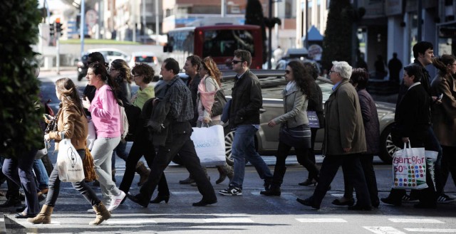 Industria y construcción impiden a Alicante reducir el paro al ritmo de la Comunitat