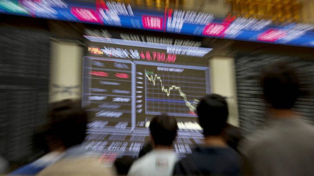 El Ibex 35 comienza a claudicar: cinco sesiones a la baja y salva por los pelos los 7.800 puntos