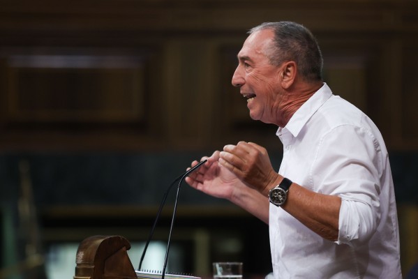 Compromís fuerza a PSOE y PP a posicionarse en el Congreso sobre el derecho civil valenciano