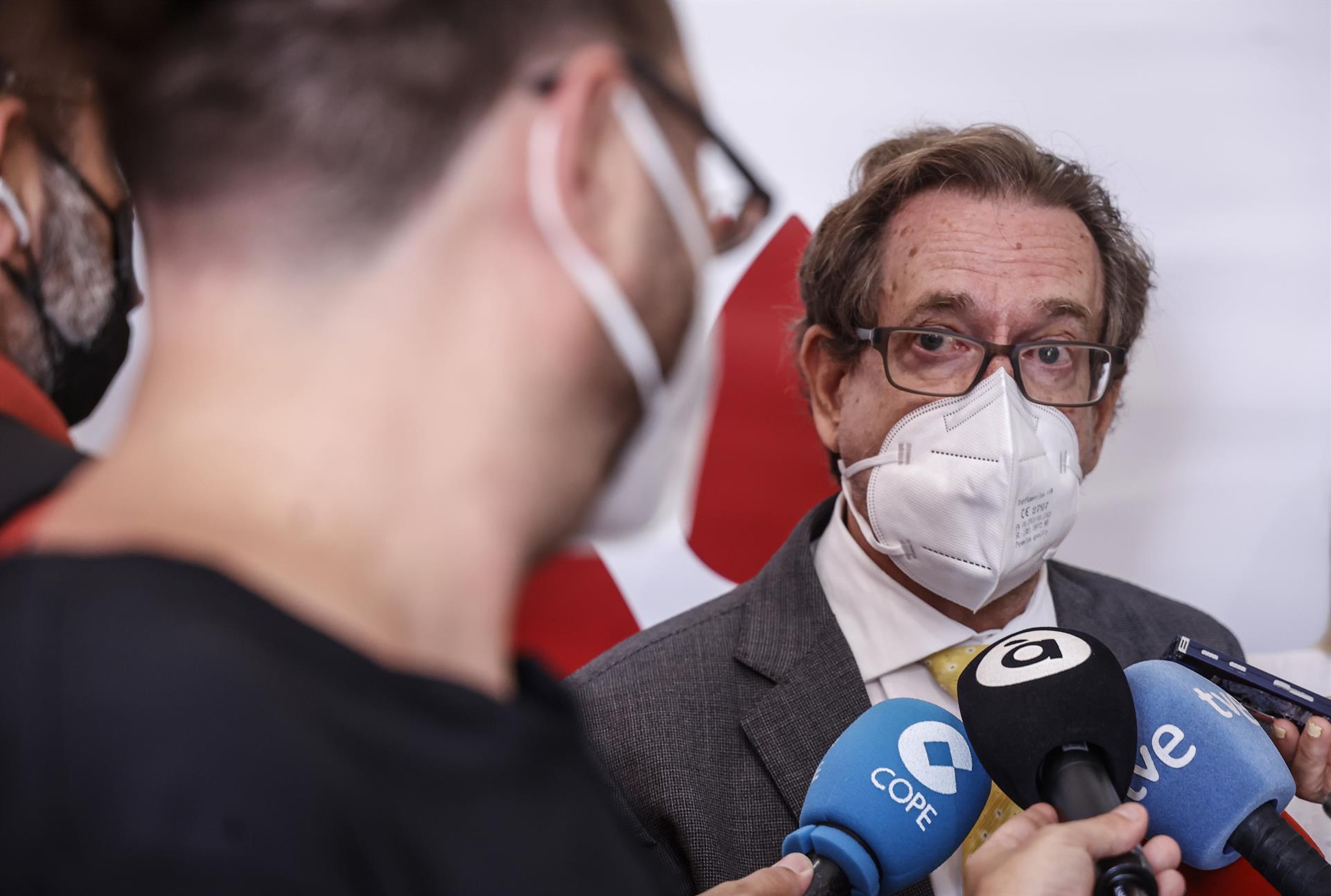 El conseller de Sanidad dice que la Comunitat está en el pico de la séptima ola de la covid