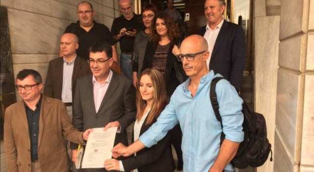 El manifiesto'Més Compromís' acentúa las críticas del sector reacio al pacto con Podemos