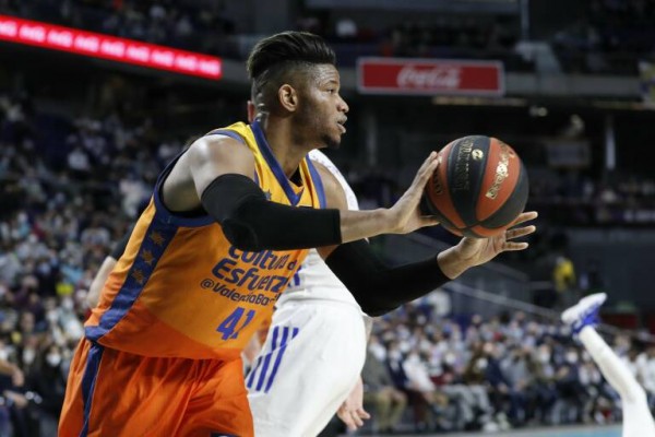El Valencia Basket cerrará la plantilla sin más foráneos en espera del pasaporte de Rivero
