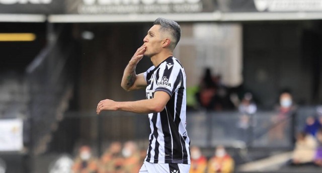 Dani Torres anuncia su salida del Castellón
