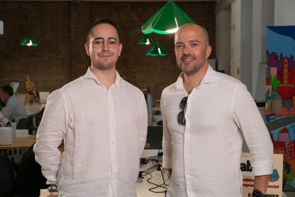 La 'startup' Kangu busca inversores para expandir su modelo de cuidado de personas mayores