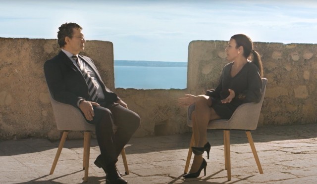 Manuel Sureda y Eva Toledo protagonizan la séptima entrevista de los “Encuentros a medida” para celebrar los 20 años de la Plataforma de Oncología Quirónsalud Torrevieja